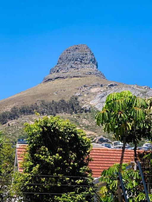 1-Bedroom Sea Point Gem - Perfect Location! Kapstaden Exteriör bild